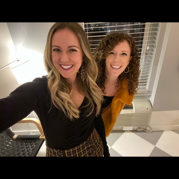 Meet Your Posher, Caroline :) - Picture 4 of 5